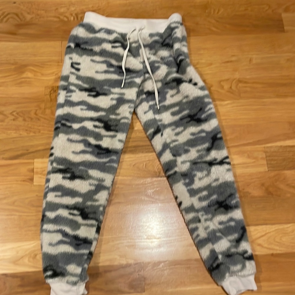 very soft grey and tan camo pants from P.J.Salvage. size S